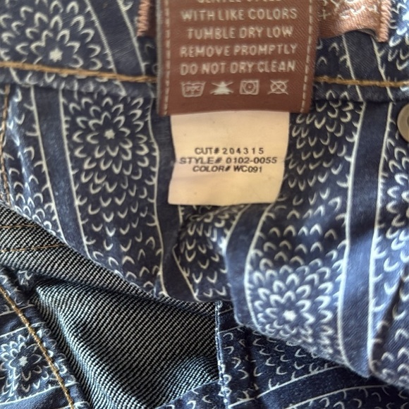 PAIGE Laurel Canyon Low Rise Dark Blue Denim Jeans Long Length 34.5” Inseam - Picture 5 of 16